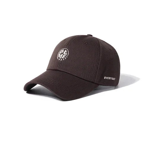 Gorro Be Me Happy color Café Oscuro – jockey de Studio Kyo®