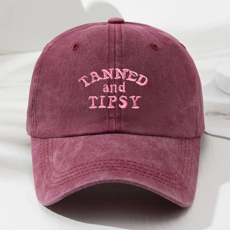 Gorro Tanned and Tipsy color Rojo – jockey de Studio Kyo®