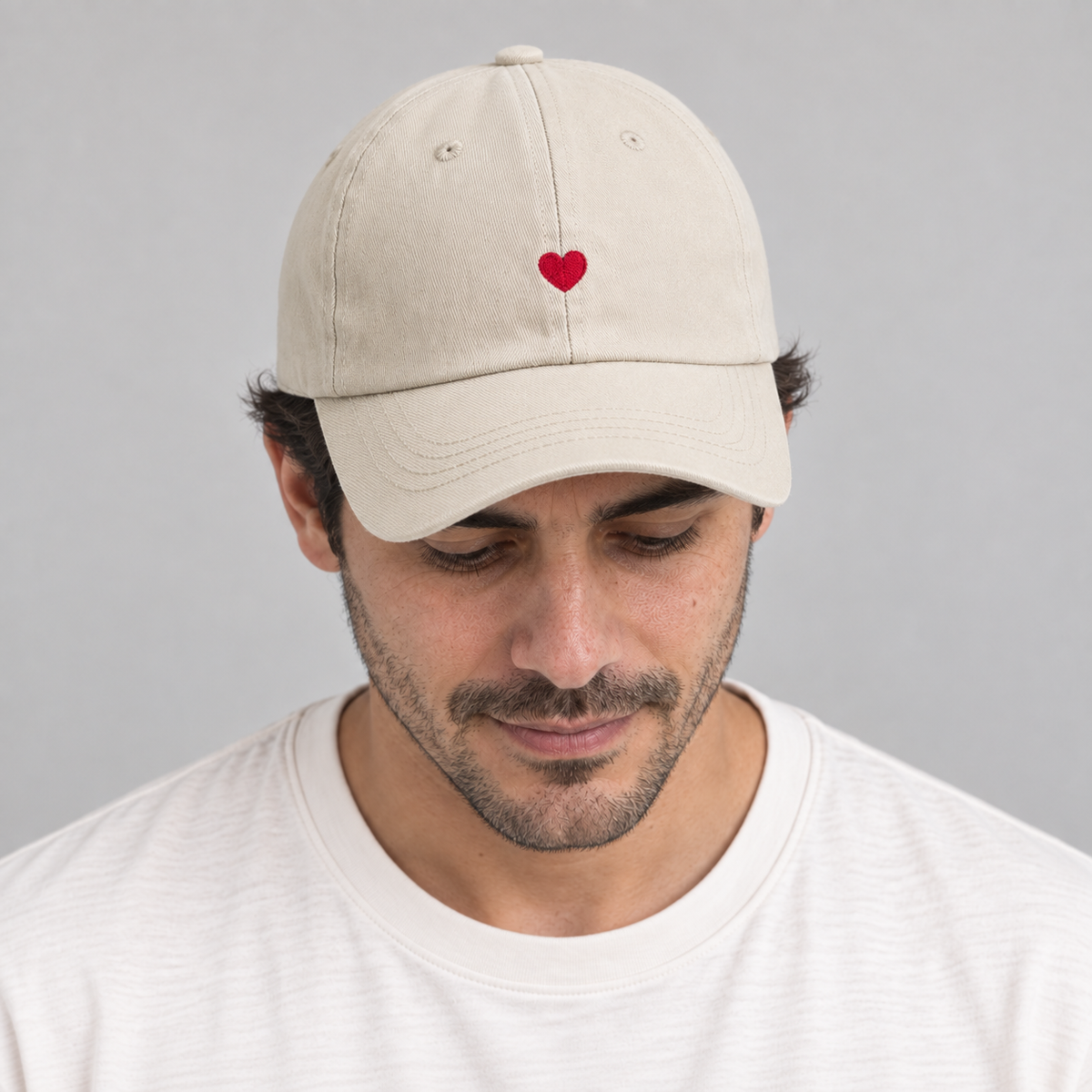 Gorro Corazón Bordado, jockey de Studio Kyo® – vista 11