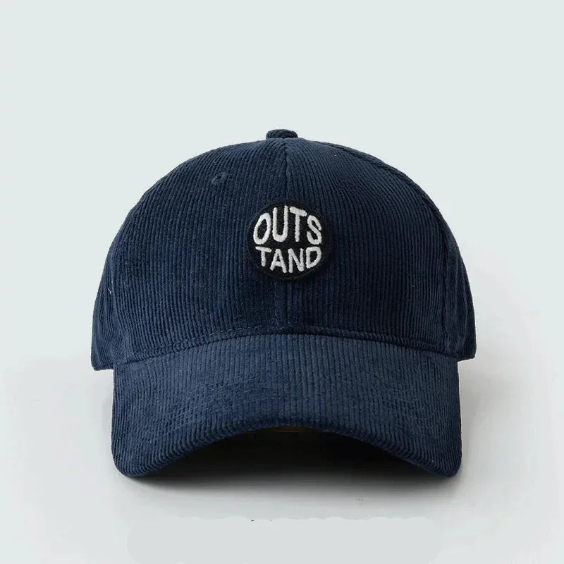 Gorro Outstand color Azul – jockey de Studio Kyo®