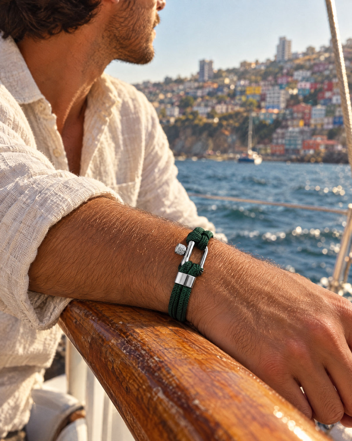Pulsera Náutica Malibu Verde, pulsera de cuerda de Studio Kyo® – puesta en la muñeca
