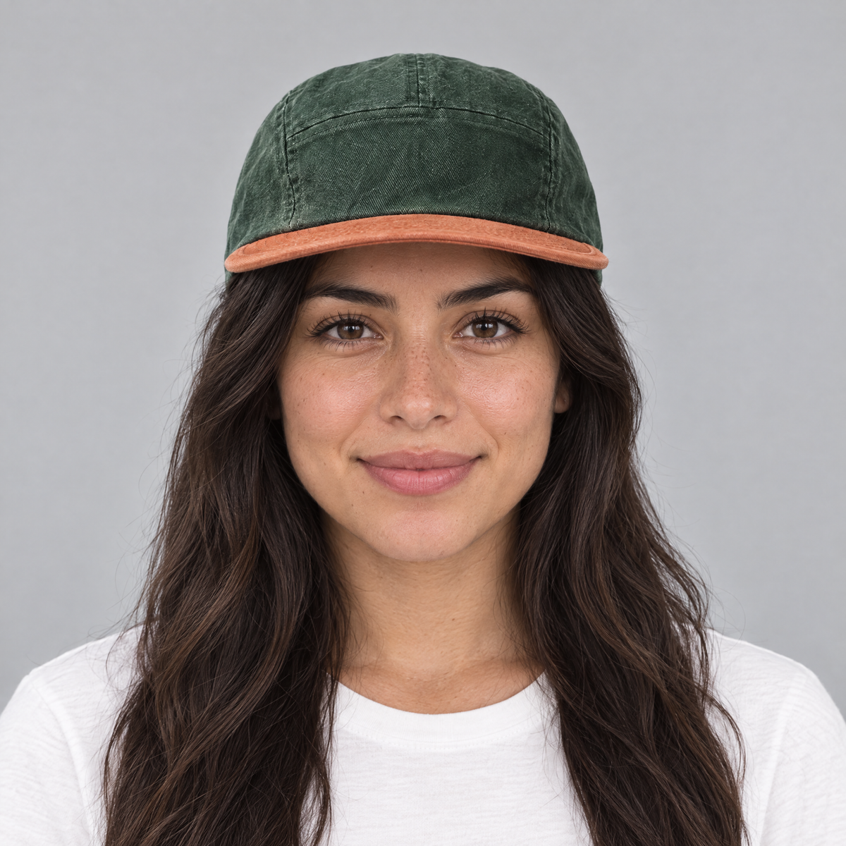 Mujer usando KYO 5 Paneles Verde y Naranja – Studio Kyo®