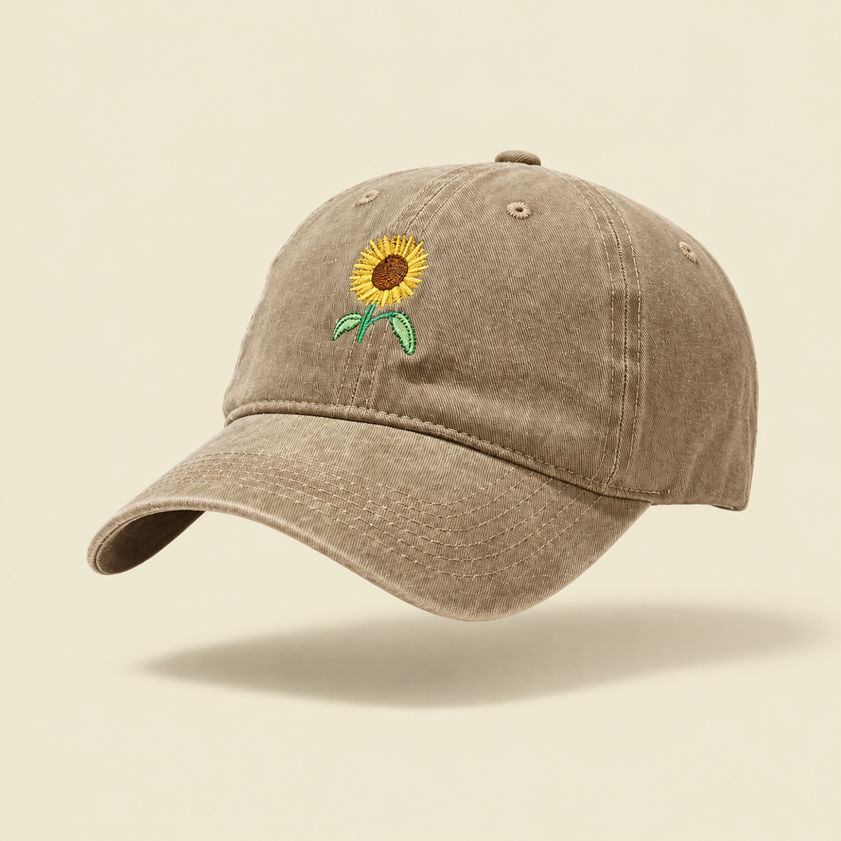 Gorro Tornasol, vista de producto sobre fondo crema Studio Kyo